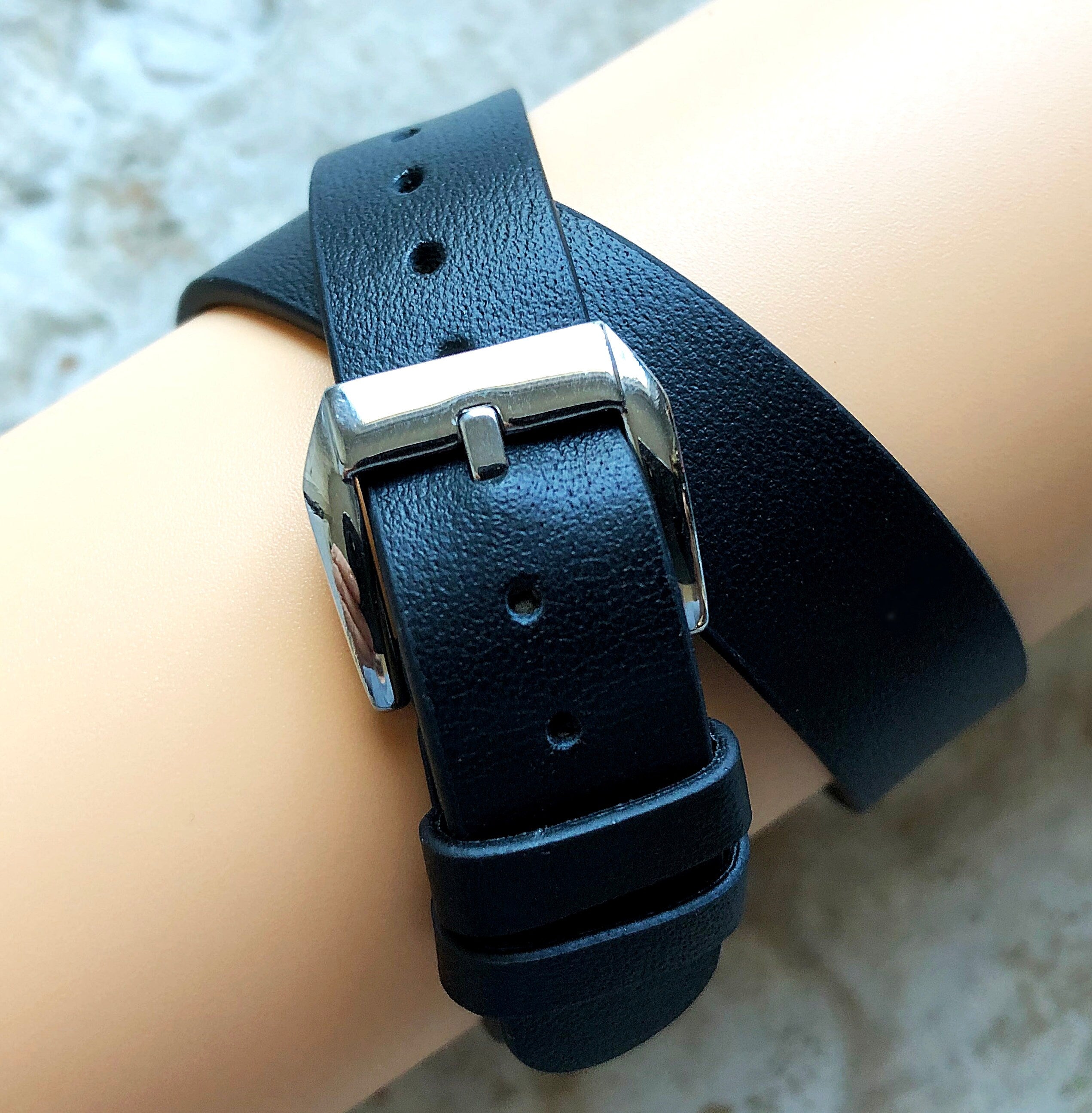 Apple Watch Black Twice Wrap Around Wrist Leather Band for Ultra 2 9 8 7 SE 6 5 4 3 2 1 38mm 40 41 42mm 44mm 45mm 49mm Double Bracelet Strap